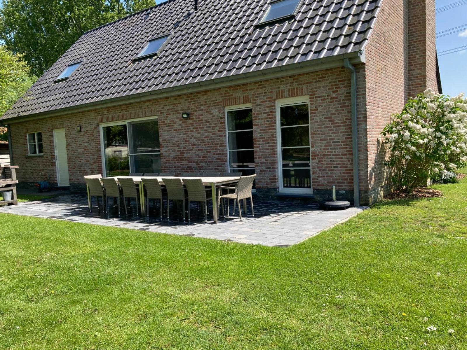 Villa De Smokkelaar & Het Schuurtje à Maldegem Extérieur photo